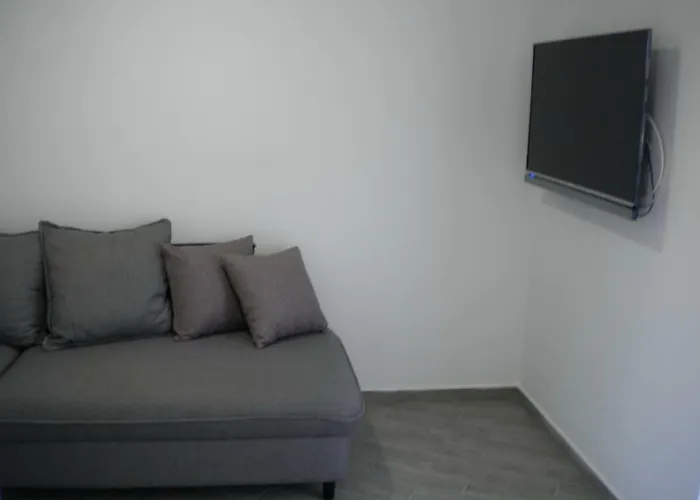 Venerea Apartman Nin